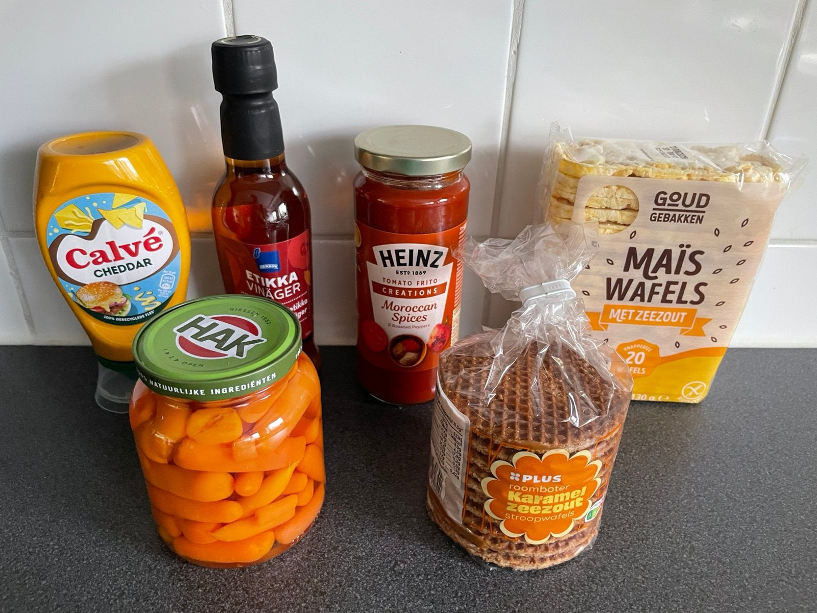Levensmiddelen pakketje E; ongeopend en ongebruikt!, Ophalen