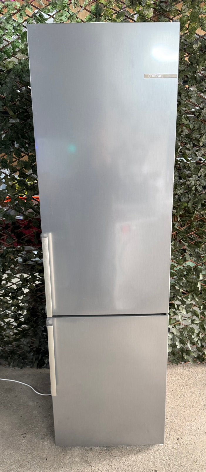 Bosch NoFrost VitaFresh Koel-vriescombinatie | 363 Liter, Ophalen, 200 liter of meer, 60 cm of meer, Met aparte vriezer