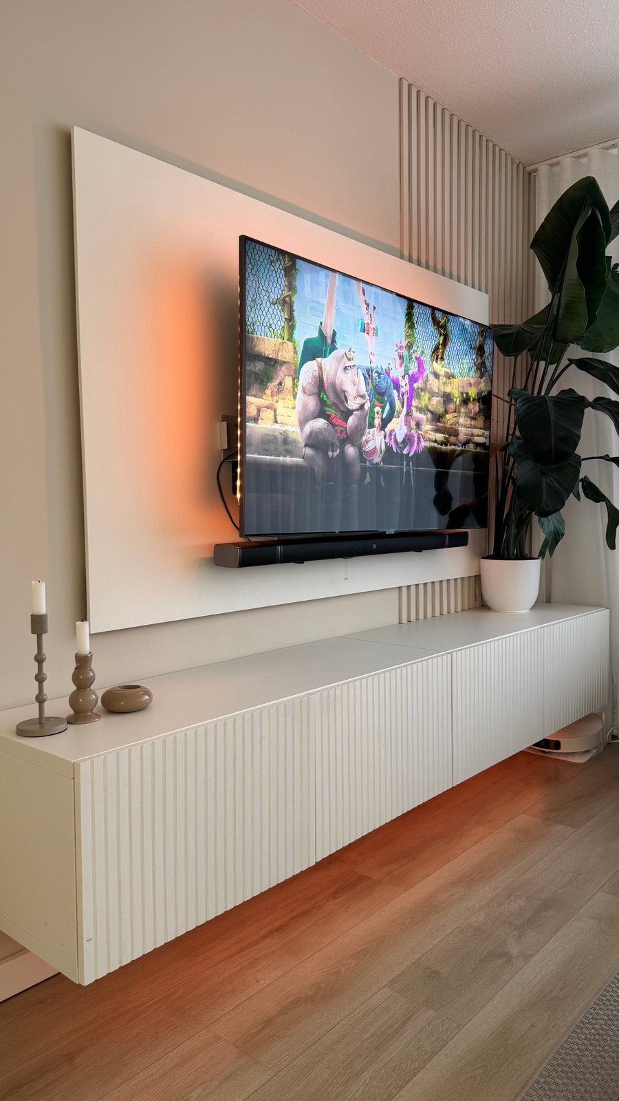 Besta TV meubel, Huis en Inrichting, Kasten | Televisiemeubels, Ophalen, Zo goed als nieuw, 25 tot 50 cm, Minder dan 100 cm