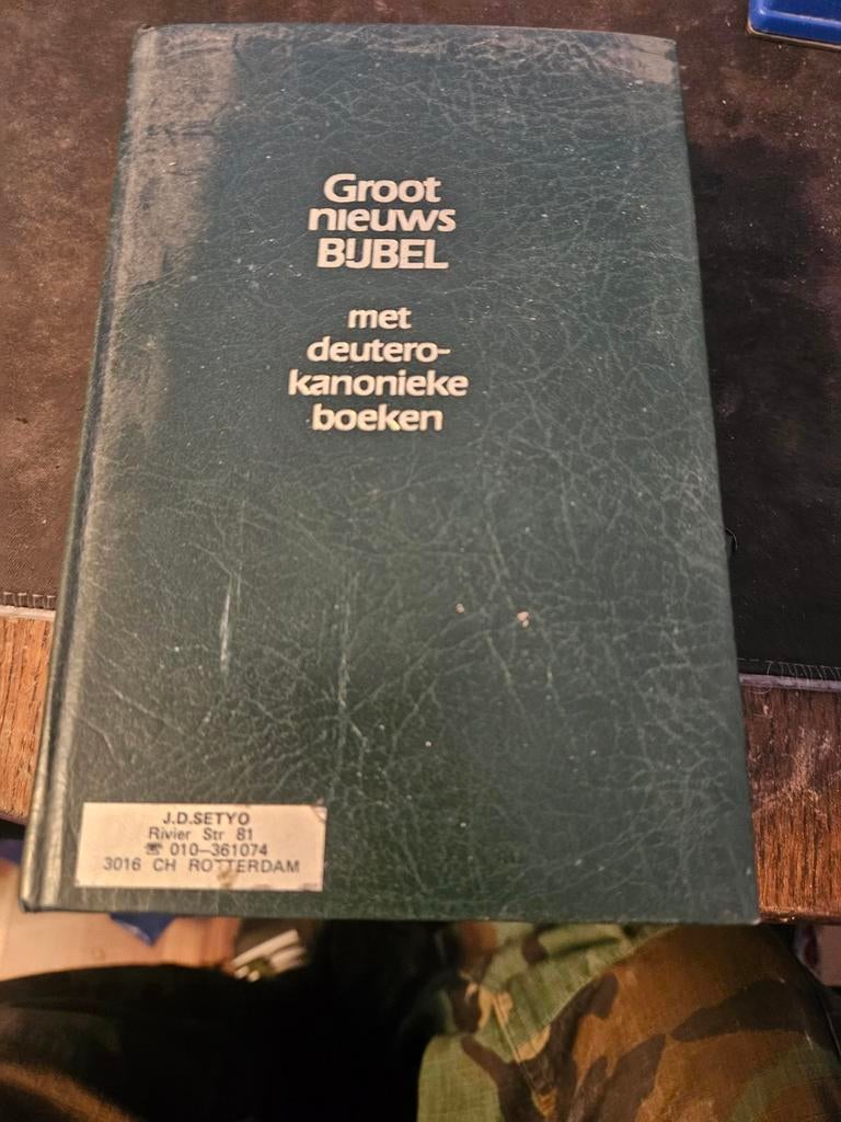 Groot Nieuws Bijbel met deuterocanonieke boeken, Boeken, Ophalen of Verzenden, Gelezen, Diverse auteurs, Christendom | Katholiek
