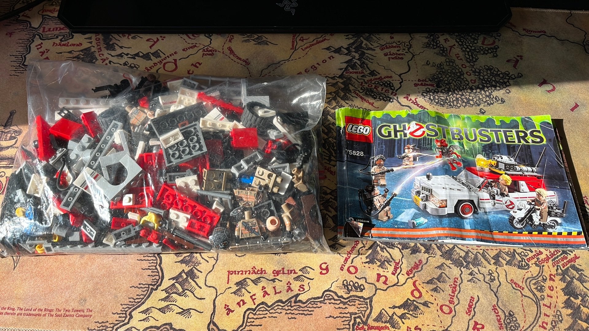 Lego ghostbusters 75828 ecto 1&2 met boekje, Kinderen en Baby's, Speelgoed | Duplo en Lego, Ophalen of Verzenden