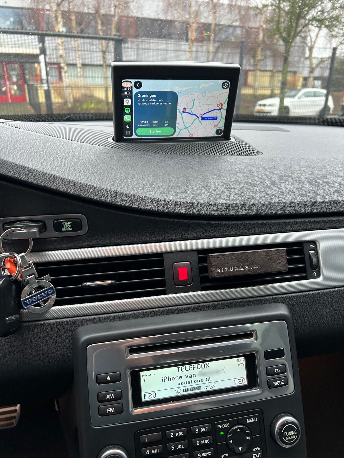 CarPlay en Android Auto Volvo V70 XC70 S80 in navigatie RTI, Ophalen, Dobma Automotive, Nieuw, Volvo