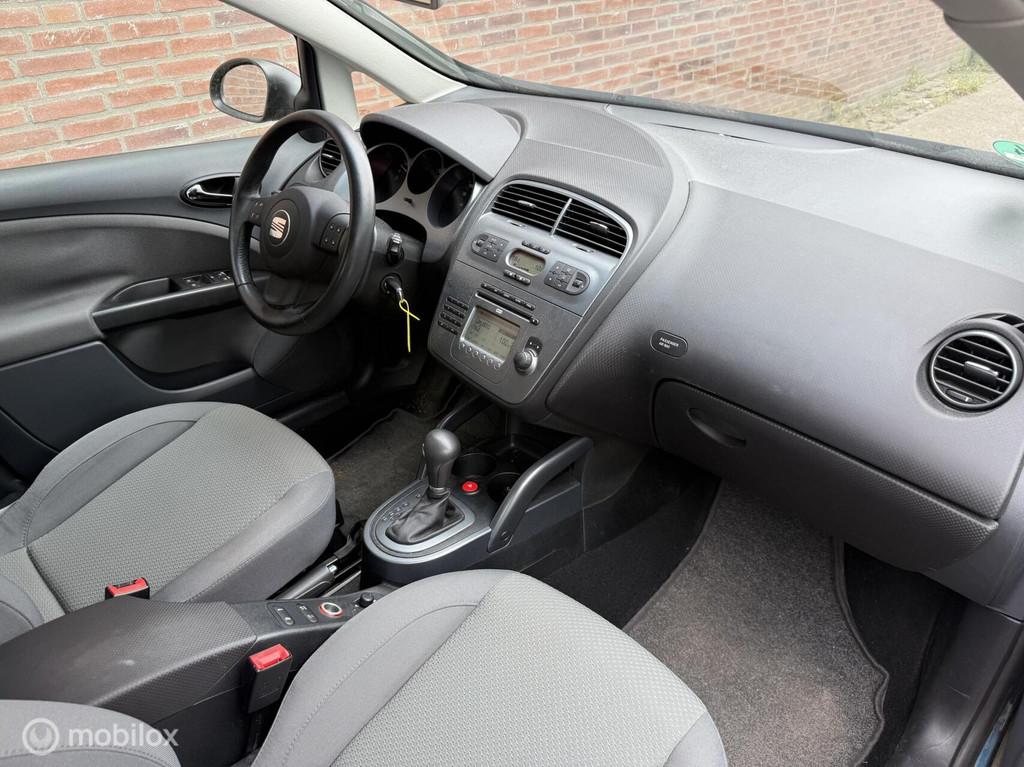 Seat Altea 2.0 FSI Sport-up |Clima |Stoelverwarming |LM Velg, Auto's, Gebruikt, 4 cilinders, Blauw, 11 km/l