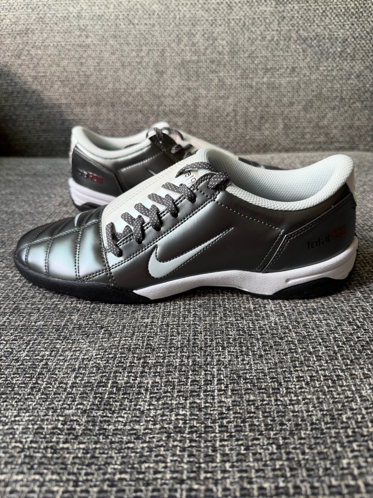 Nieuwe Nike Total 90 zaalvoetbalschoenen - Maat 44.5, Nieuw, Ophalen of Verzenden, Wit, Sportschoenen