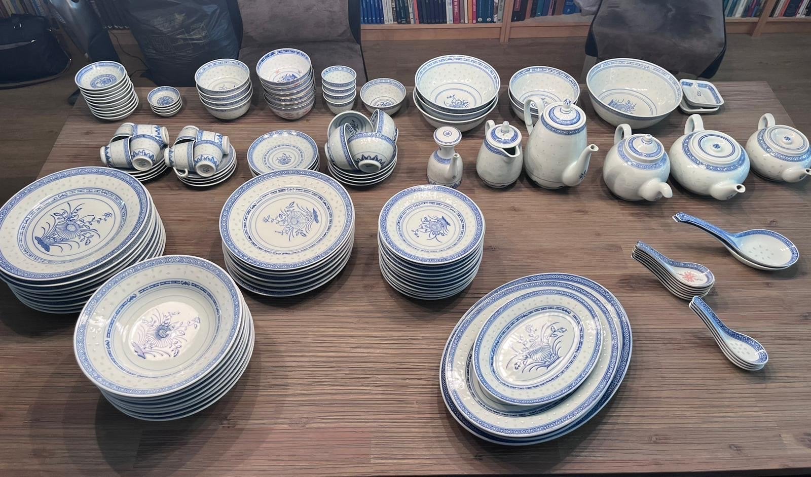 Uitgebreid Chinees Servies (jaren '70) - Bijna 100 Delen, Ophalen