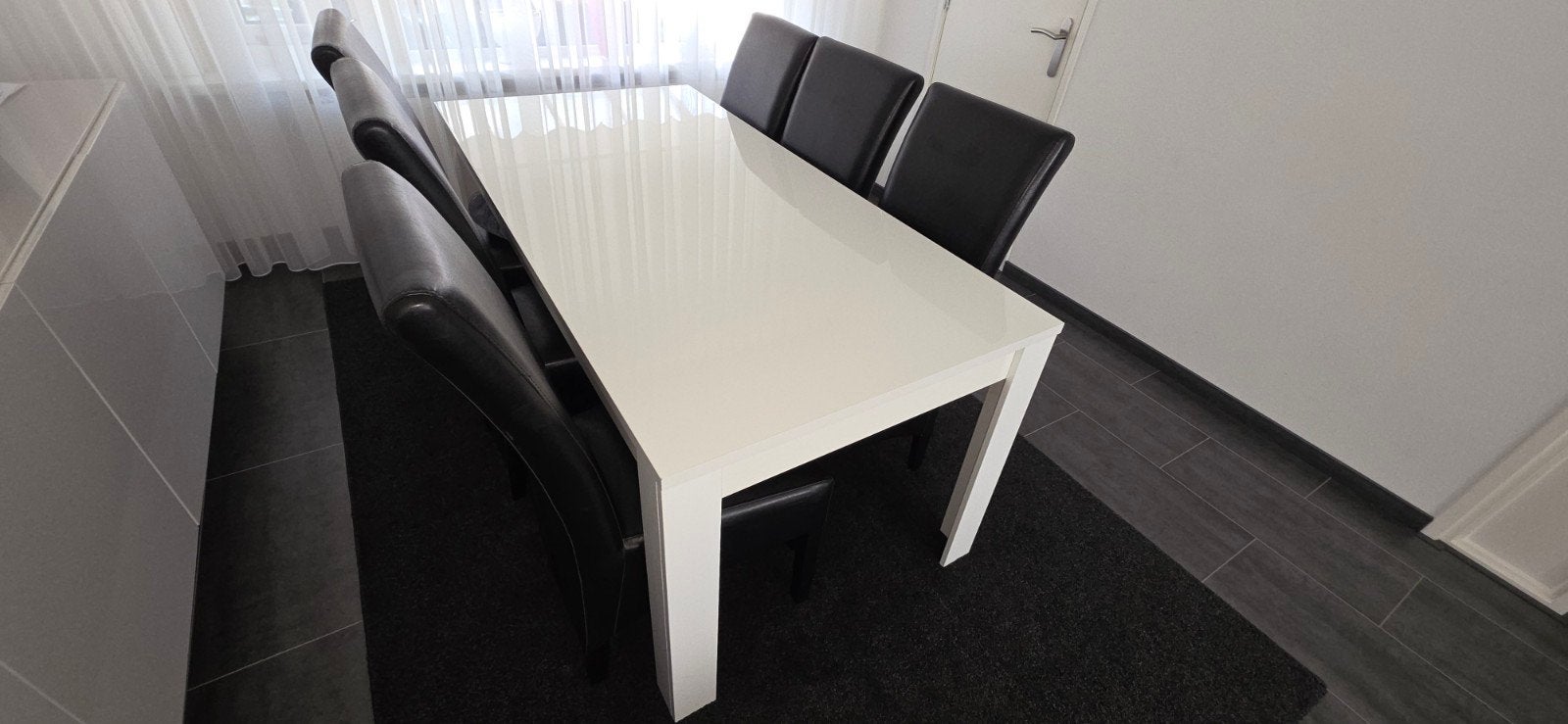 Moderne Witte Eettafel, Huis en Inrichting, Tafels | Eettafels, Zo goed als nieuw, 50 tot 100 cm, 150 tot 200 cm, Vijf personen of meer