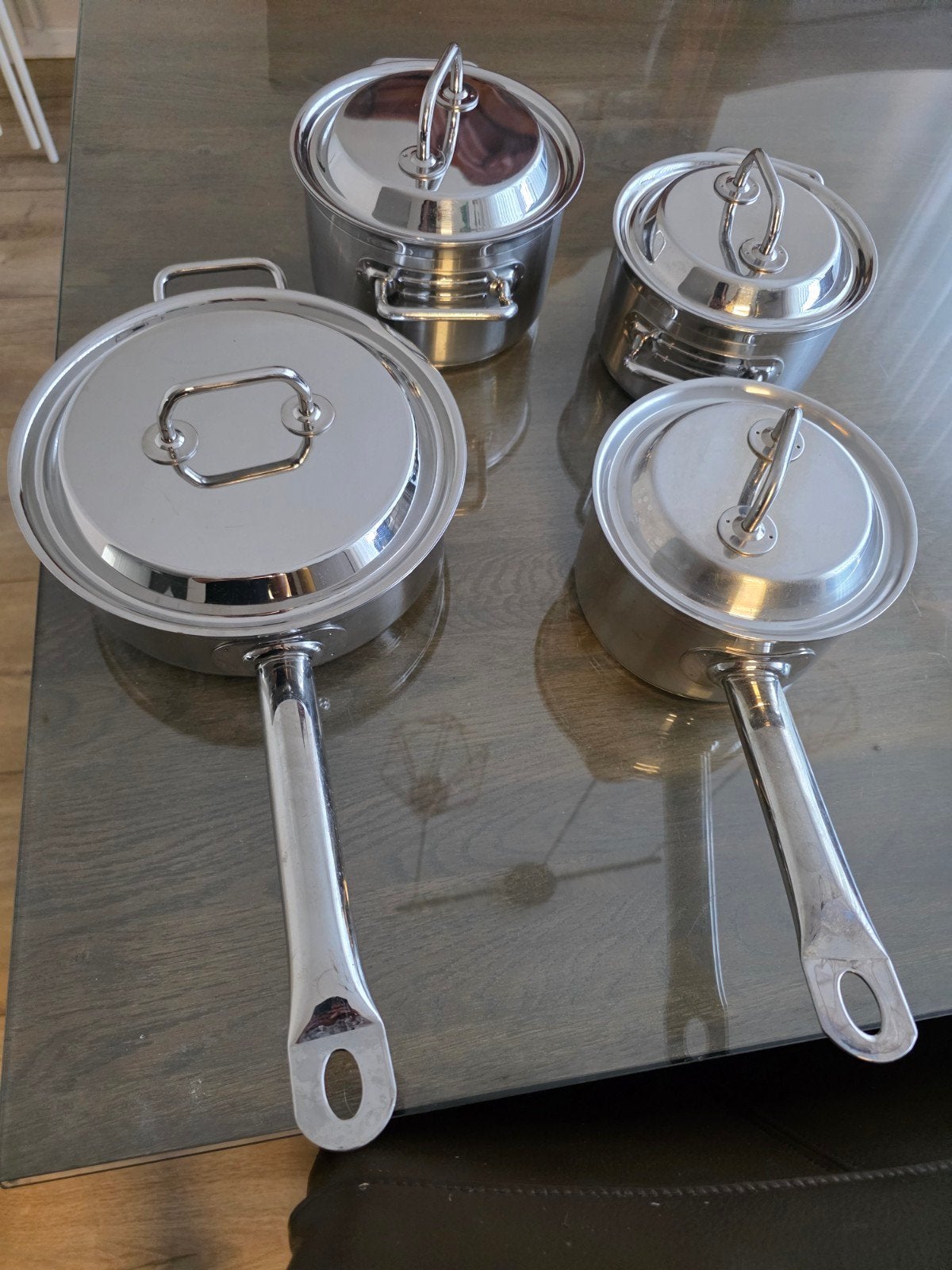 Sigg pannen set voor inductie, Ophalen of Verzenden, Zo goed als nieuw, Rvs, Pannenset