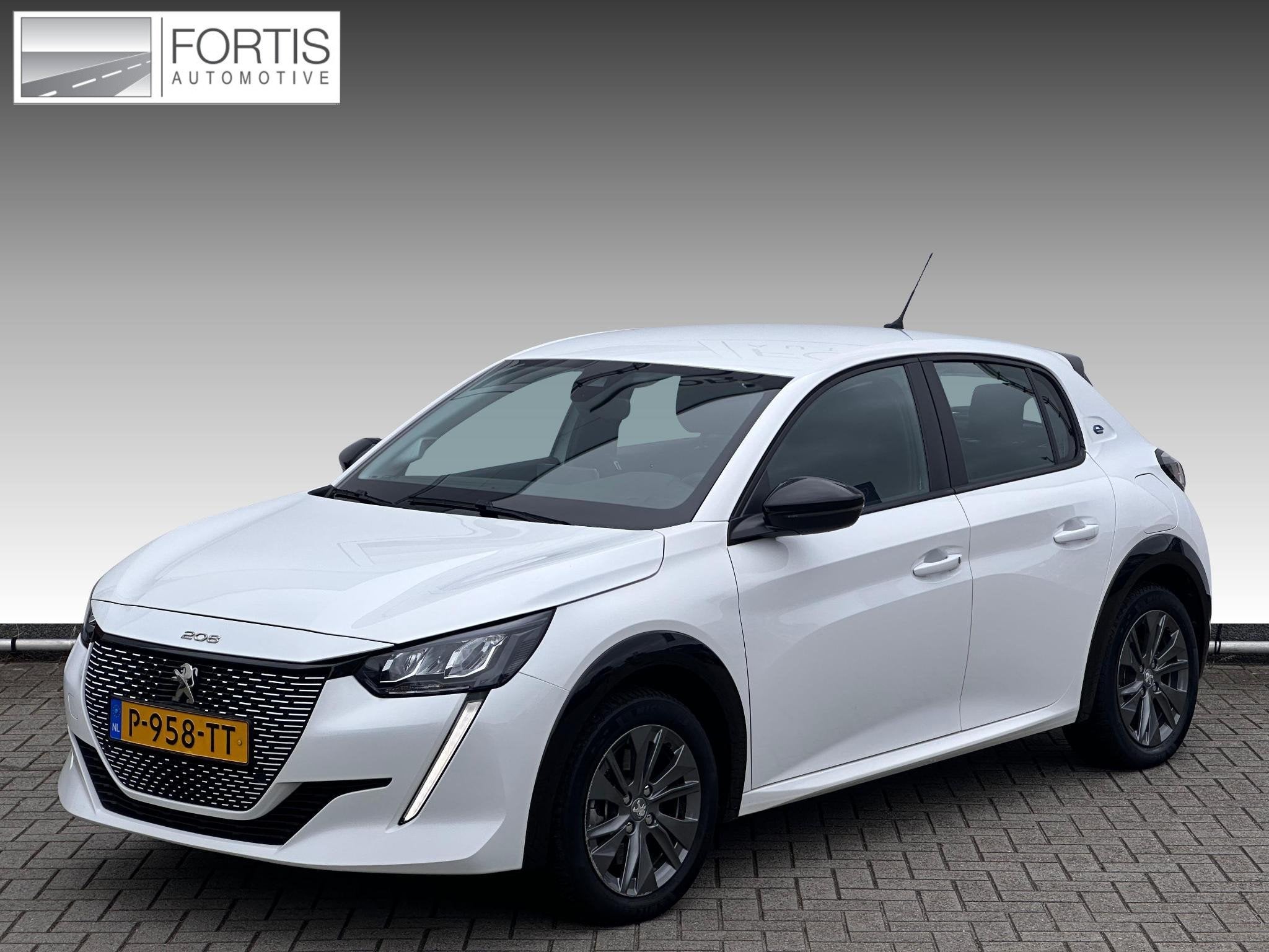 Peugeot e-208 EV Active Pack 50 kWh NL-AUTO | NAVI | ECC, Auto's, Gebruikt, Wit, Origineel Nederlands, 315 min