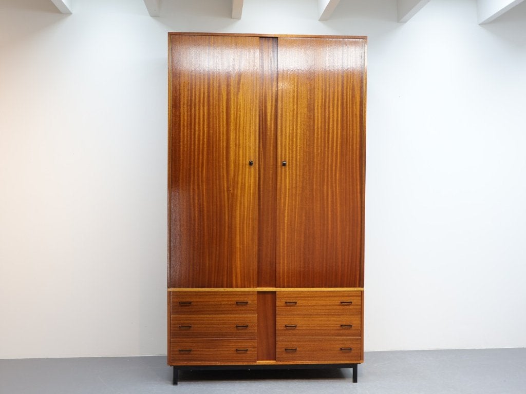 Vintage kledingkast Formule meubelen, Huis en Inrichting, Kasten | Kledingkasten, Gebruikt, 100 tot 150 cm, 200 cm of meer, Vintage