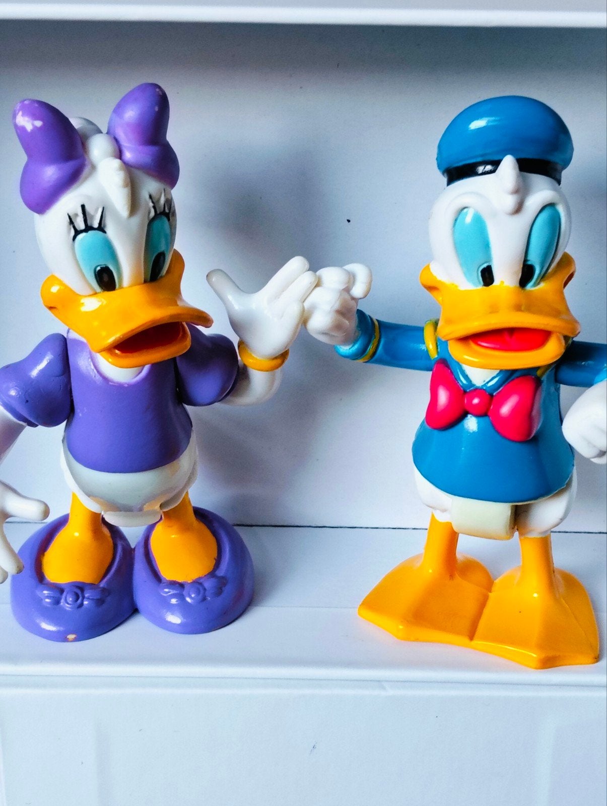 Disney Donald Duck en Katrien Duck poppetjes figuren, Ophalen of Verzenden, Donald Duck, Zo goed als nieuw, Beeldje of Figuurtje