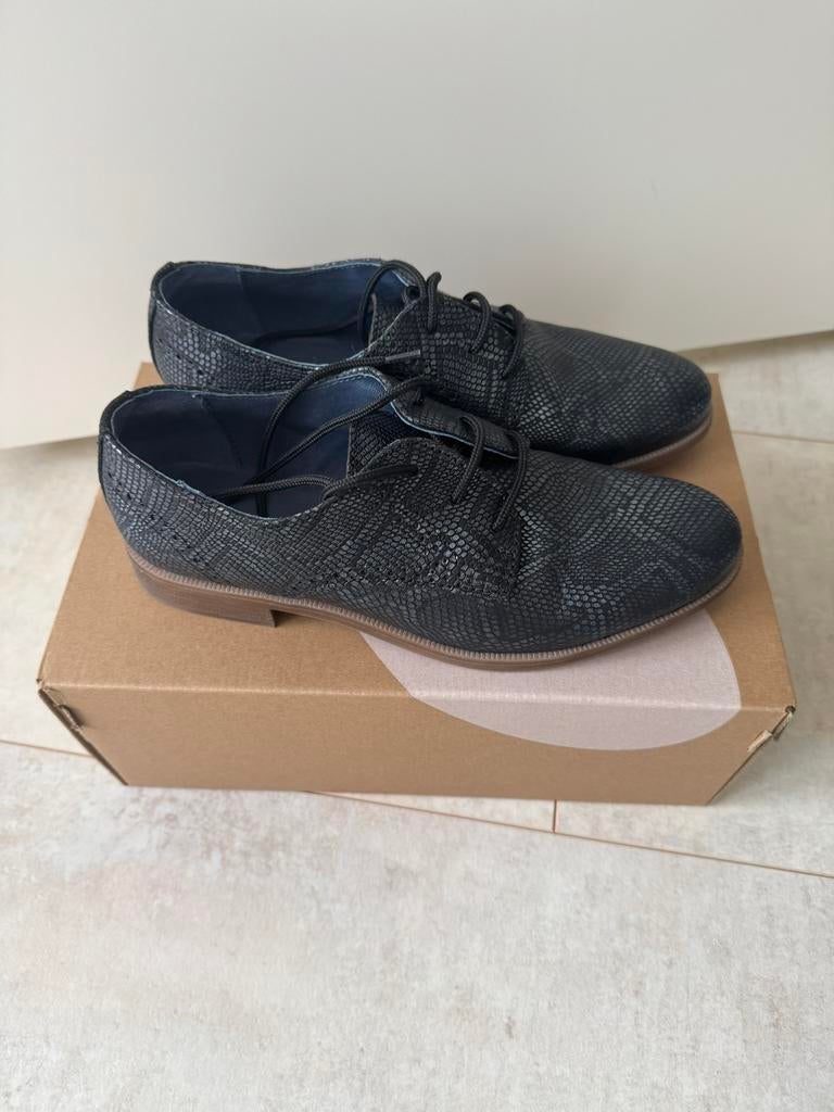 Chic damesschoenen. Maat 37., Kleding | Dames, Schoenen, Ophalen of Verzenden, Zo goed als nieuw, Zwart, Sneakers of Gympen