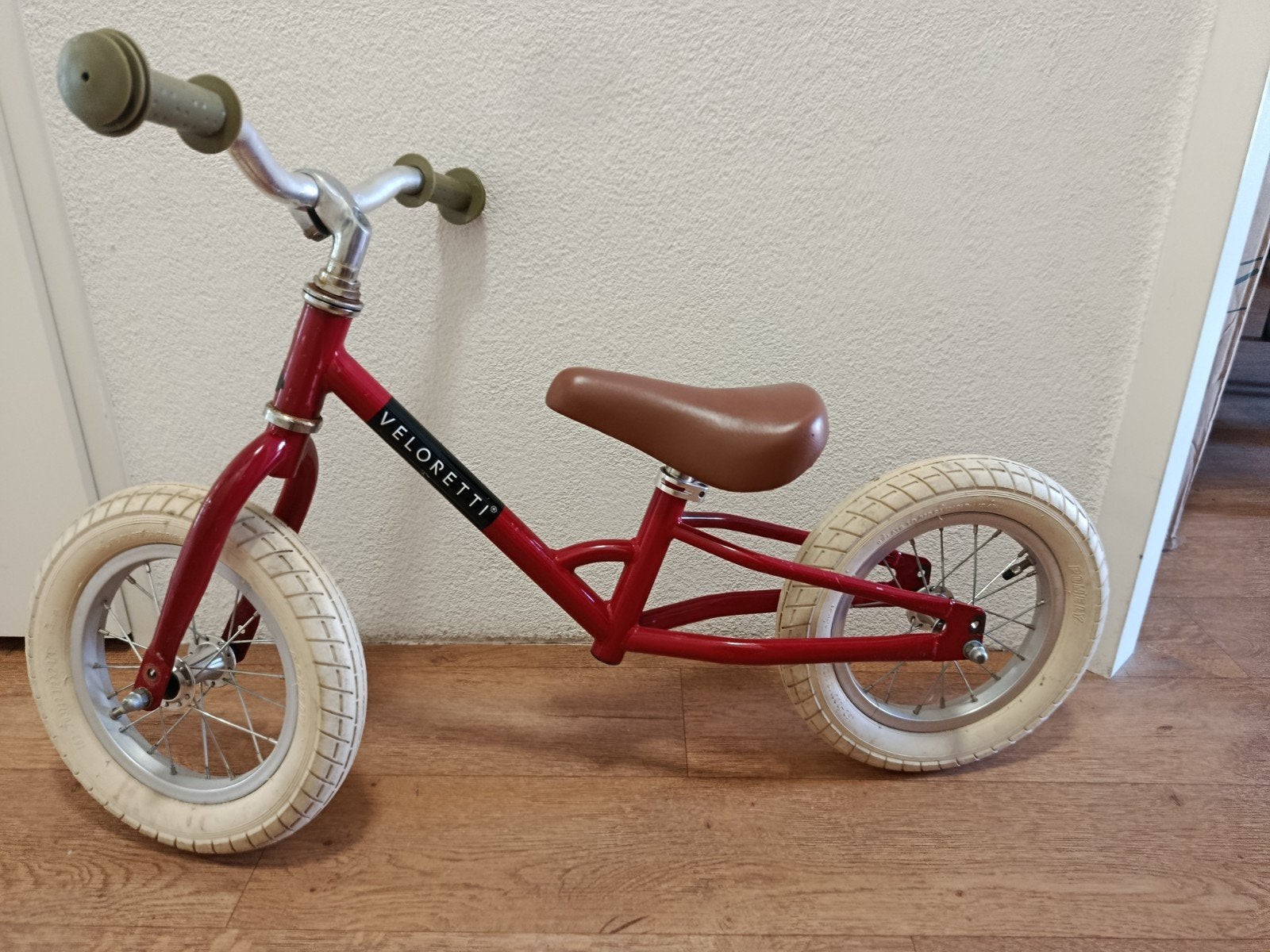 Loopfiets, Kinderen en Baby's, Speelgoed | Buiten | Voertuigen en Loopfietsen, Ophalen, Gebruikt, Loopfiets