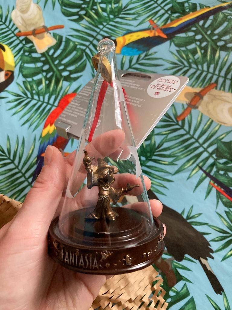 Nieuw Disney ornament - Mickey Mouse Fantasia, Verzamelen, Disney, Ophalen of Verzenden, Mickey Mouse, Nieuw, Beeldje of Figuurtje
