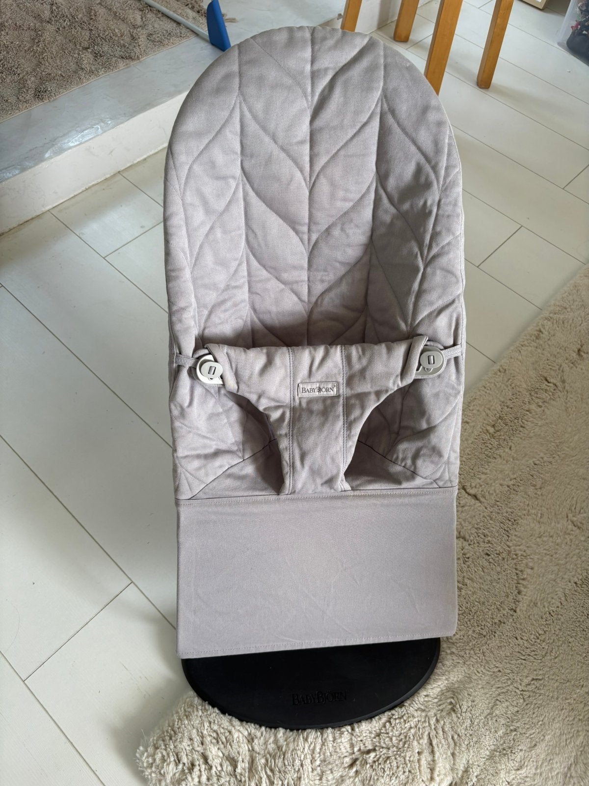 Babybjorn wipper wipstoel kroonblad zandgrijs, Kinderen en Baby's, Ophalen of Verzenden, Zo goed als nieuw