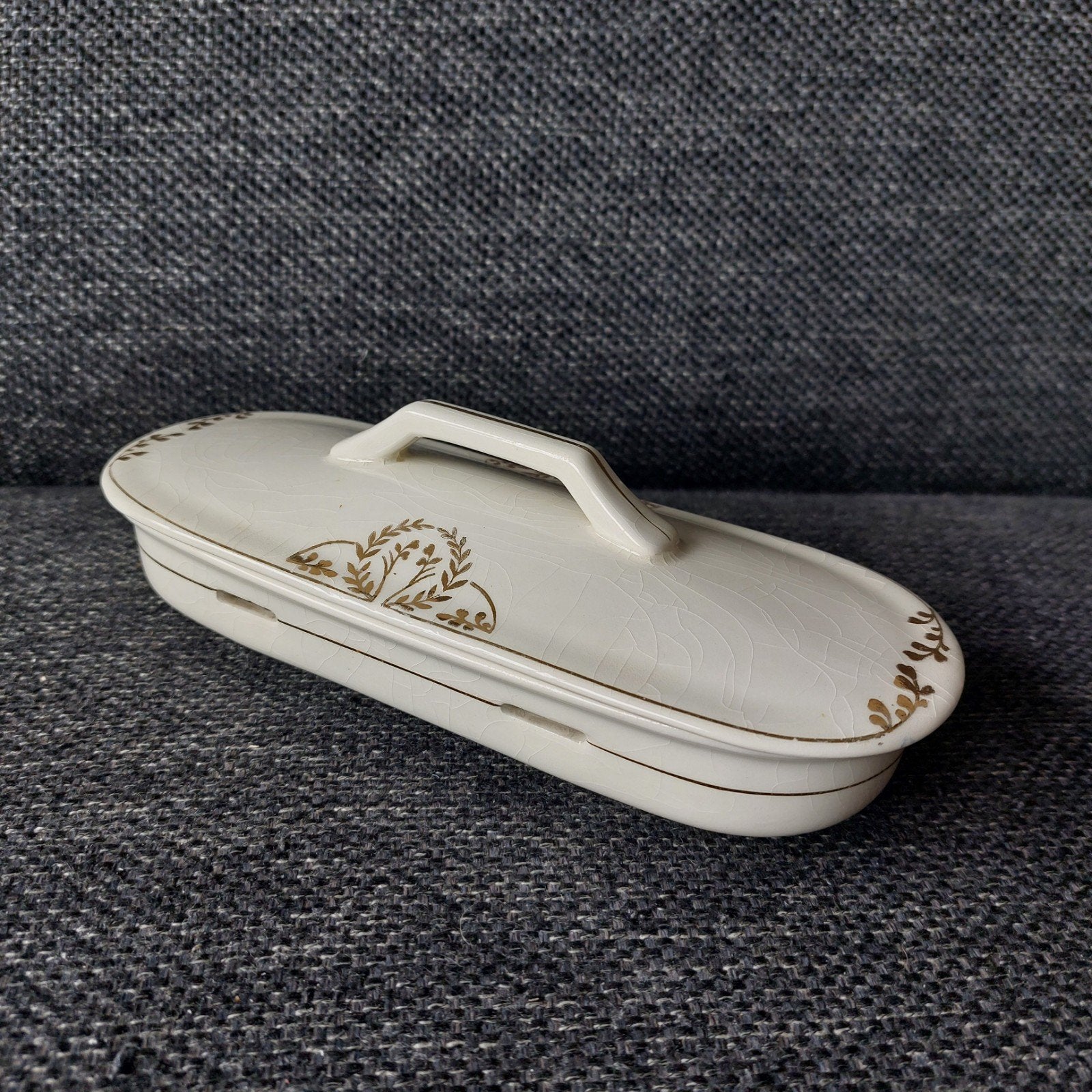 Vintage porseleinen zeepbakje met deksel, goudkleurig decor, Antiek en Kunst, Ophalen of Verzenden