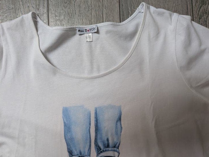 Wit T-shirt met korte mouwen en print - Miss Yoek maat L, Kleding | Dames, Miss Yoek, Ophalen of Verzenden, Zo goed als nieuw