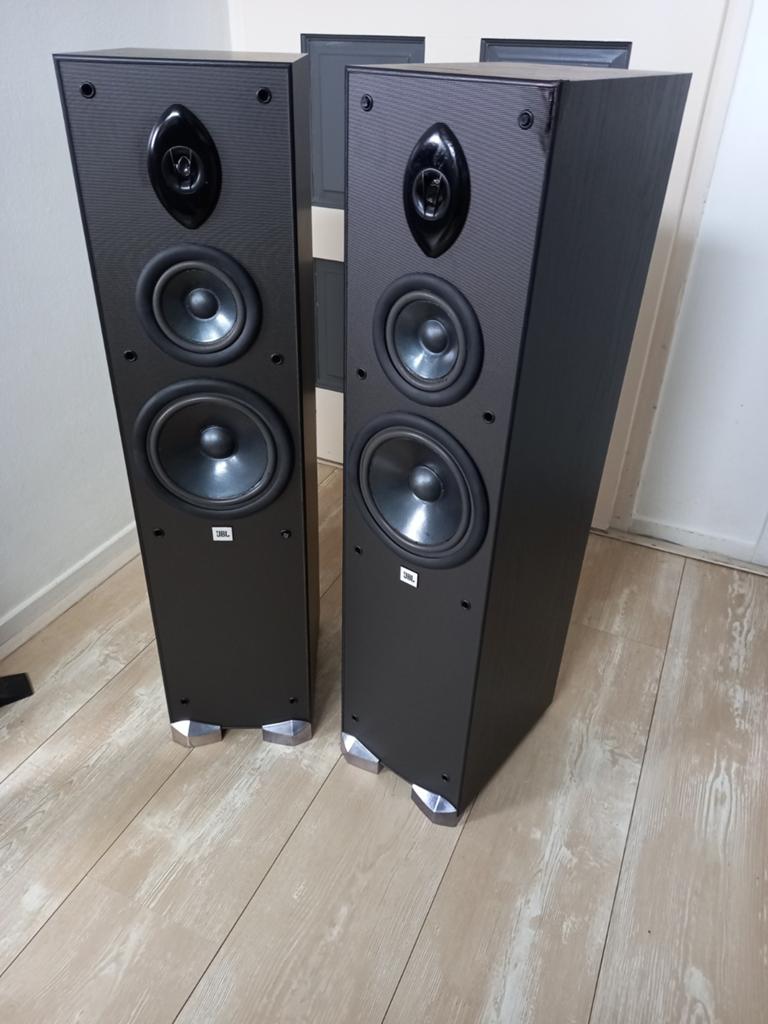 Jbl tlx4/ en jbl xe1, Ophalen, JBL