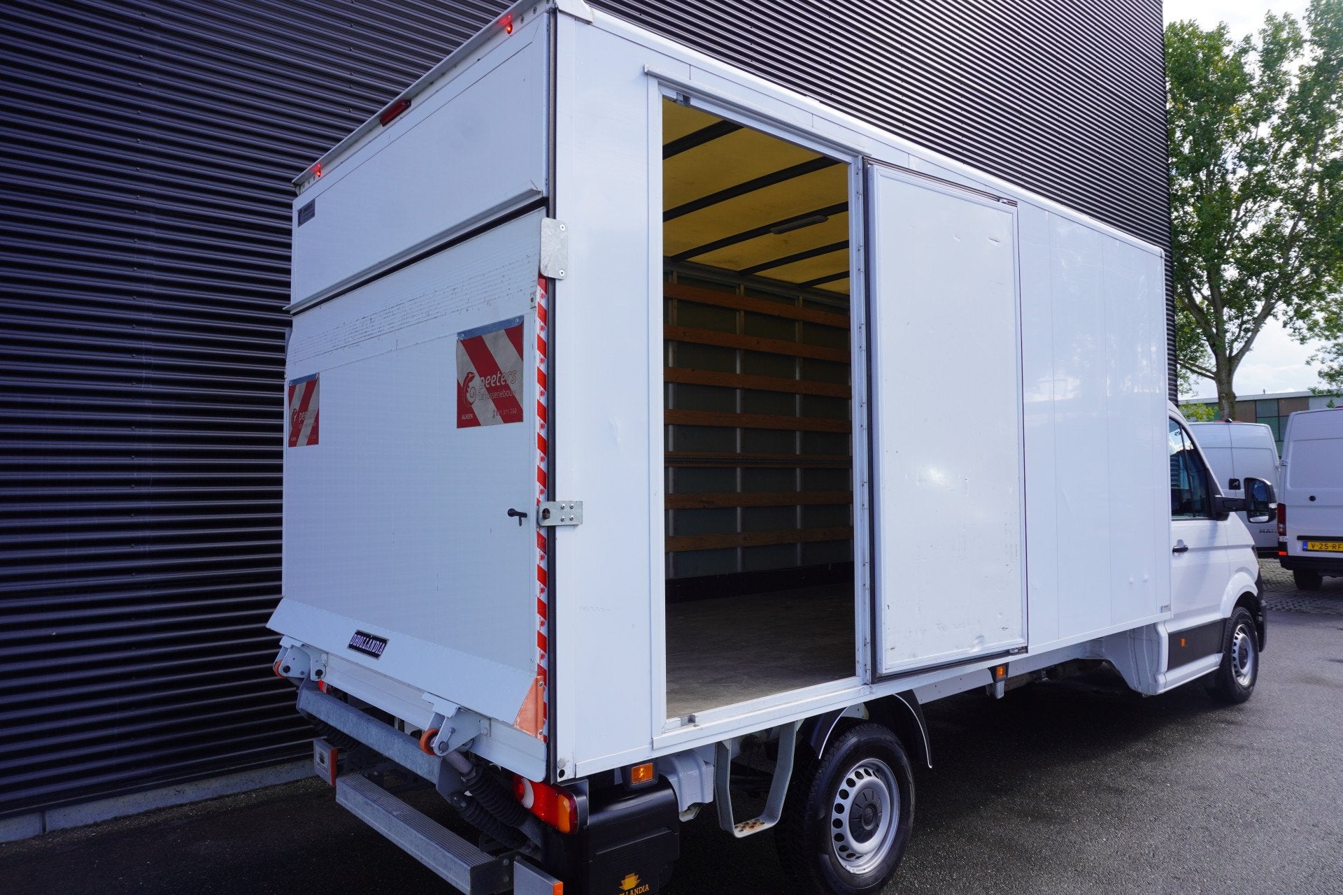Volkswagen Crafter 140pk Automaat Bakwagen Laadklep zijdeur, Gebruikt, Volkswagen, Bedrijf, Diesel