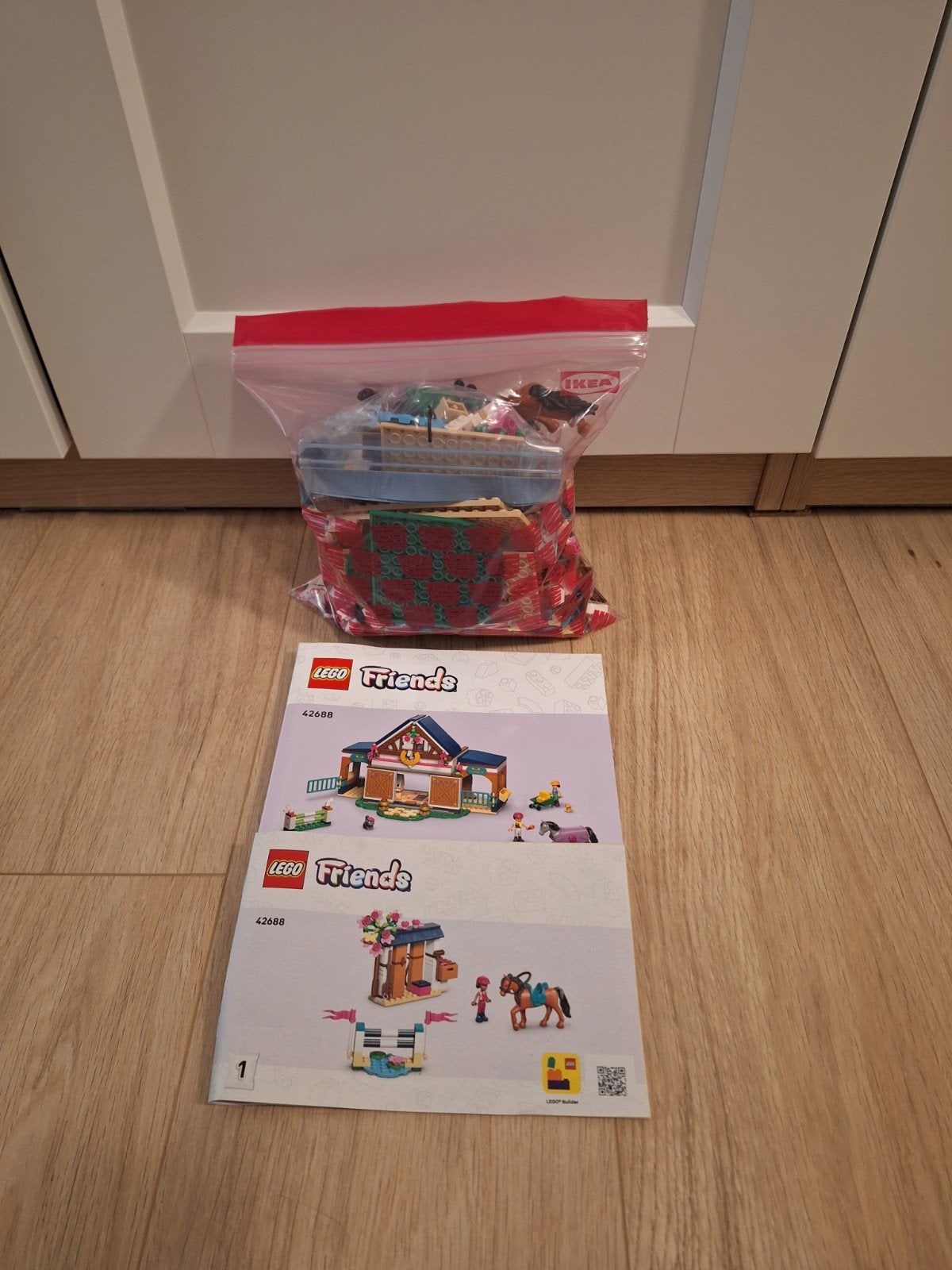 LEGO Friends 42688 en 41722, Lego, Friends, Ophalen of Verzenden, Zo goed als nieuw