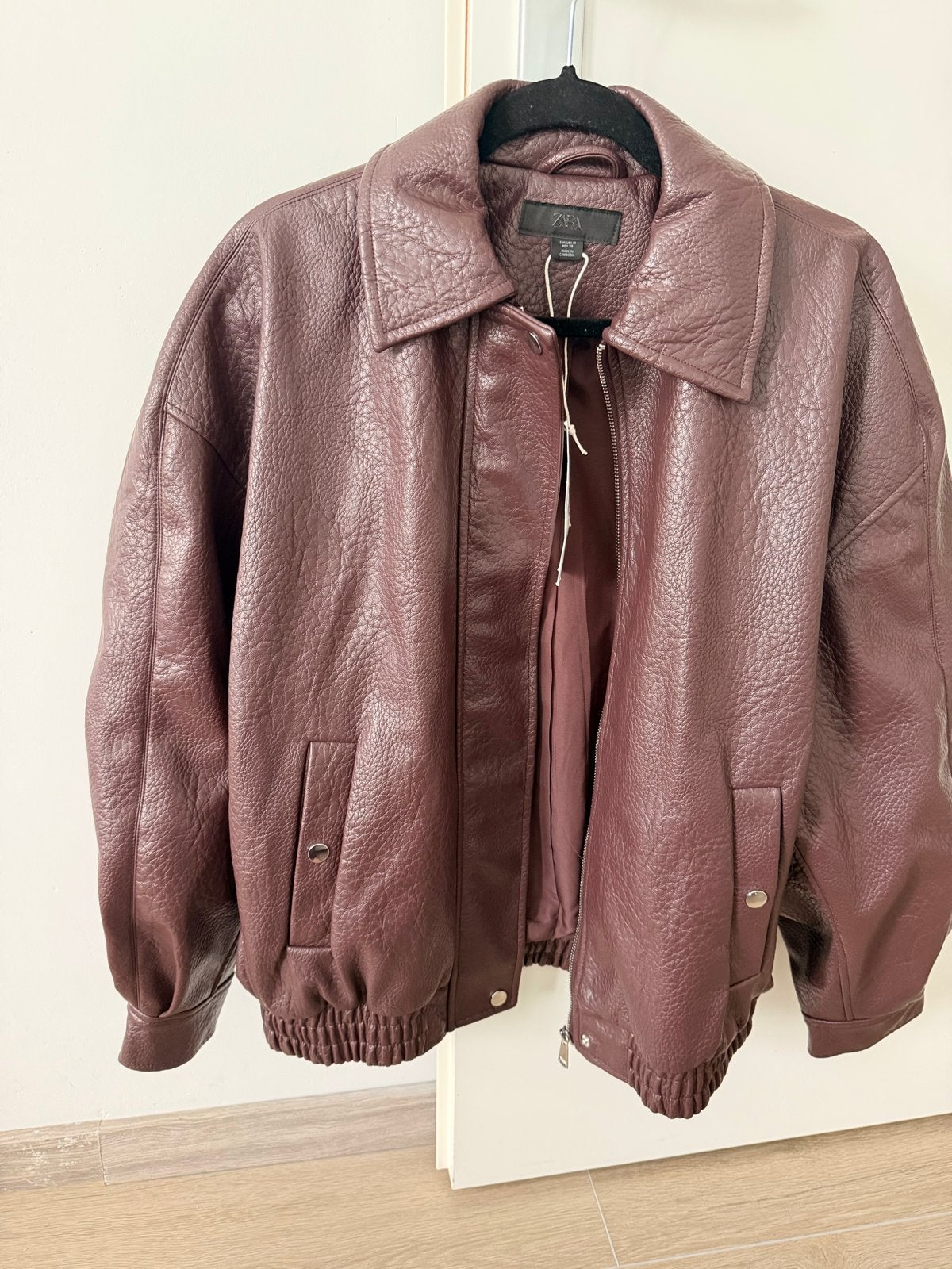 Zara bomberjack met leer-effect - Nieuw, Ophalen, Nieuw, Maat 38/40 (M), Rood