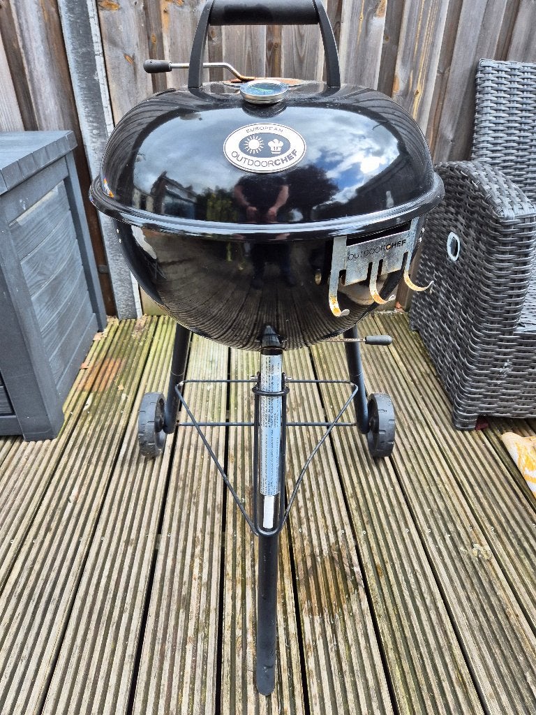 Outdoor Chef kogel barbecue incl. accessoires., Ophalen, Zo goed als nieuw, Outdoorchef, Met accessoires