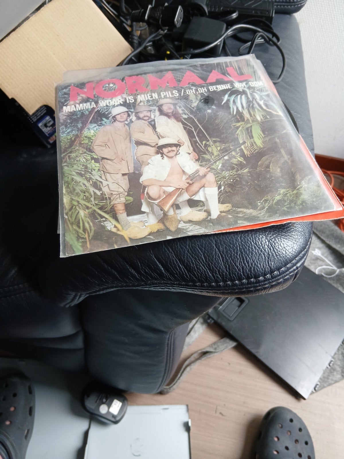 Normaal - Mamma Woar Is Mien Pils / Oh, Oh, Bennie Wat Dom, Cd's en Dvd's, Vinyl Singles, Gebruikt, 7 inch, Single, Ophalen of Verzenden