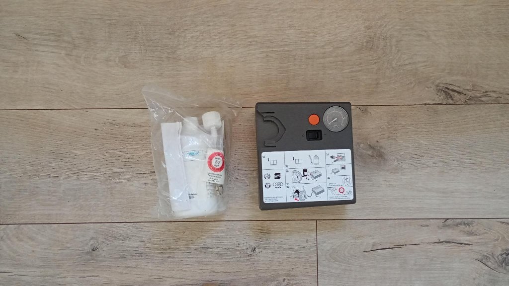 VOLKSWAGEN VW audi skoda compressor 12v + vloeistof, Ophalen of Verzenden, Zo goed als nieuw