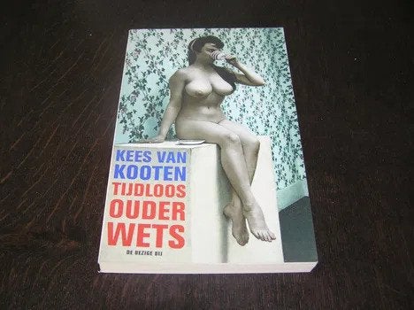 Tijdloos Ouderwets - Kees van Kooten, Kees van Kooten, Ophalen of Verzenden, Zo goed als nieuw, Nederland