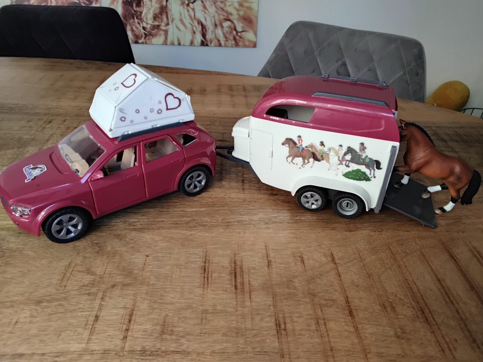 Schleich auto met paardentrailer en paard, Ophalen of Verzenden, Zo goed als nieuw