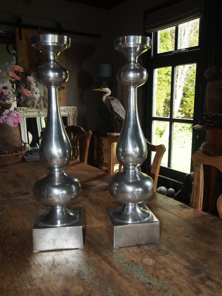 2 Aluminium Kandelaren - 63 cm hoog, Huis en Inrichting, Woonaccessoires | Kandelaars en Kaarsen, Gebruikt, Ophalen of Verzenden