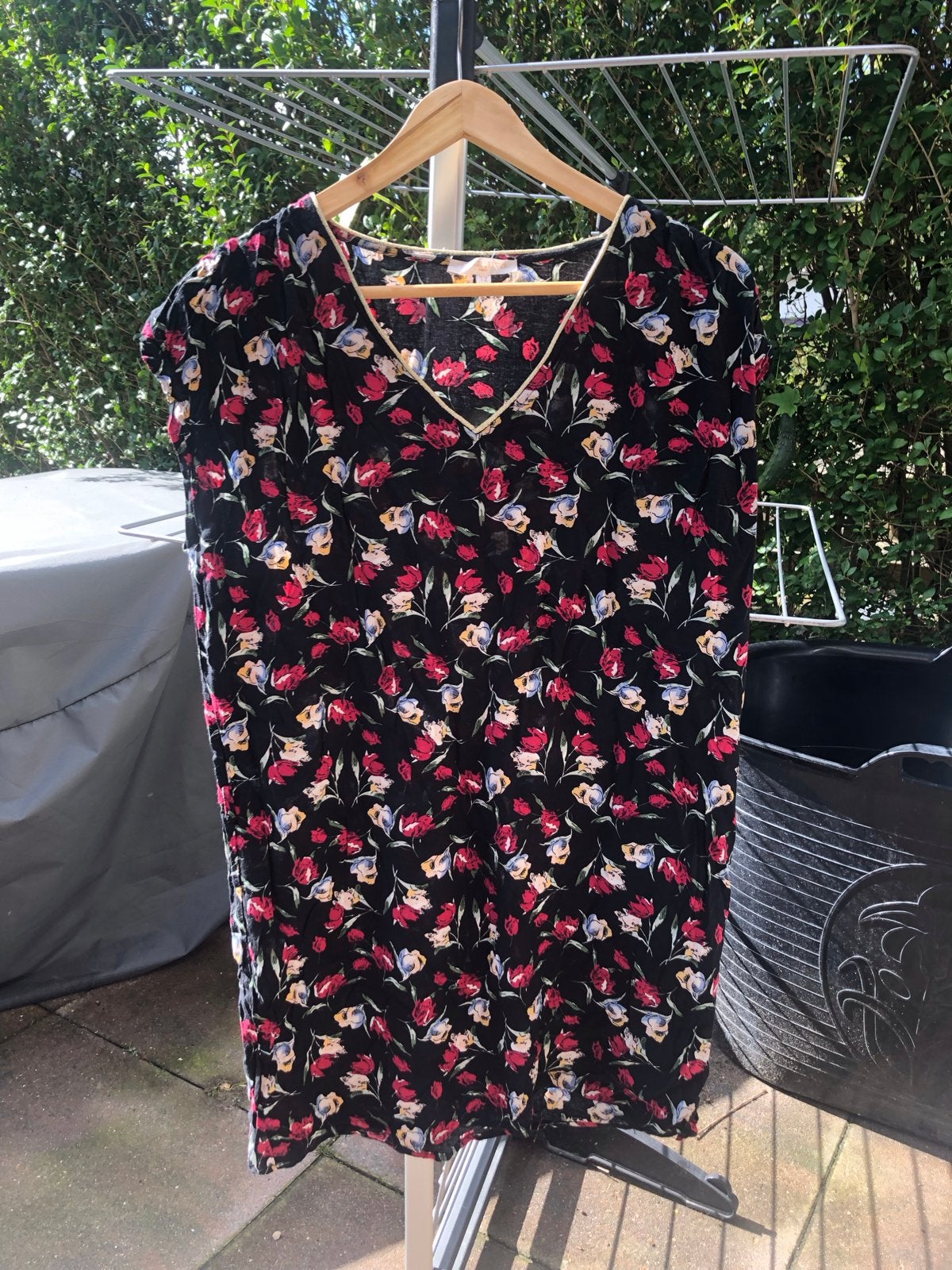 GOA Collection Zwart Bloemen shirtje Maat S, Kleding | Dames, Zwart, Ophalen of Verzenden, Zo goed als nieuw, Maat 36 (S)