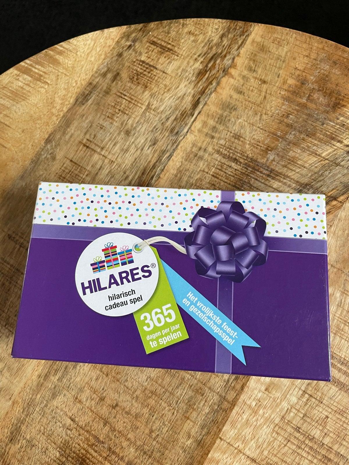 HILARES cadeau spel - Hilarisch gezelschapsspel, Een of twee spelers, Ophalen of Verzenden, Zo goed als nieuw
