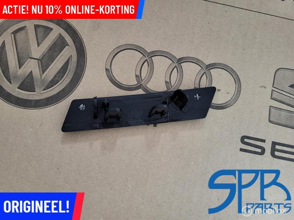 GOLF 7 7.5 ALLTRACK Logo origineel GRILL EMBLEEM 5G9853679, Auto-onderdelen, Gebruikt, Volkswagen, Ophalen of Verzenden, Volkswagen