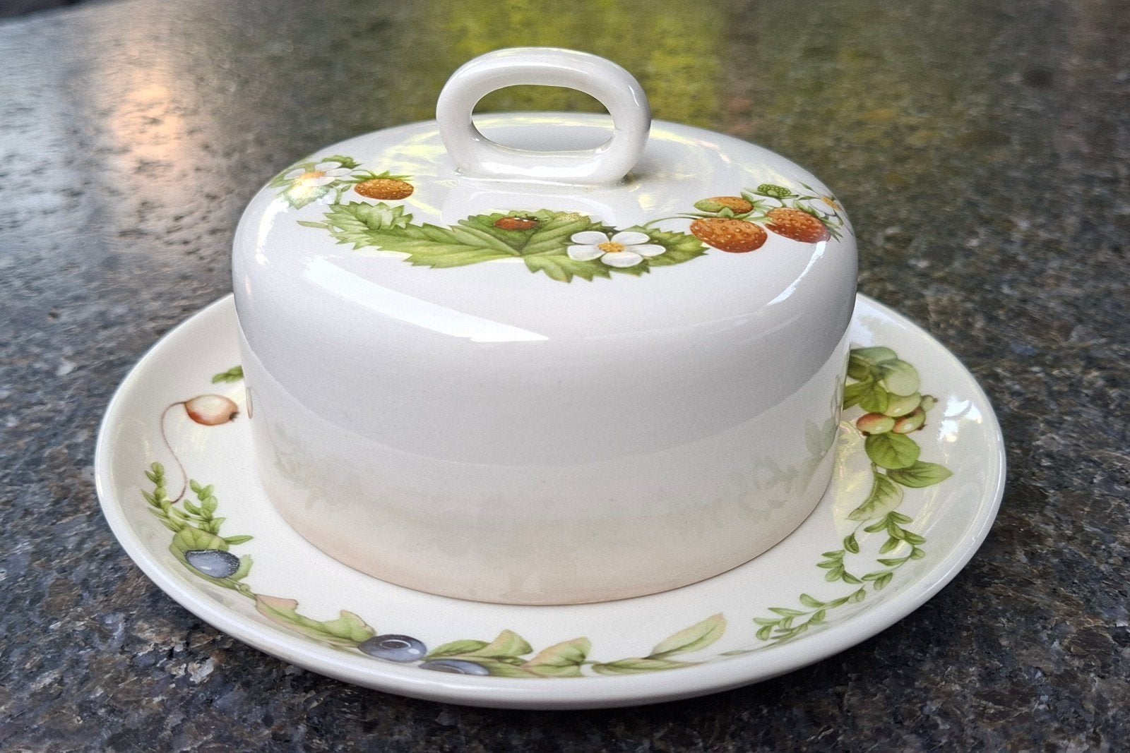 Botervloot Marjolein Bastin Bosvruchten servies - Verkleurd, Ophalen