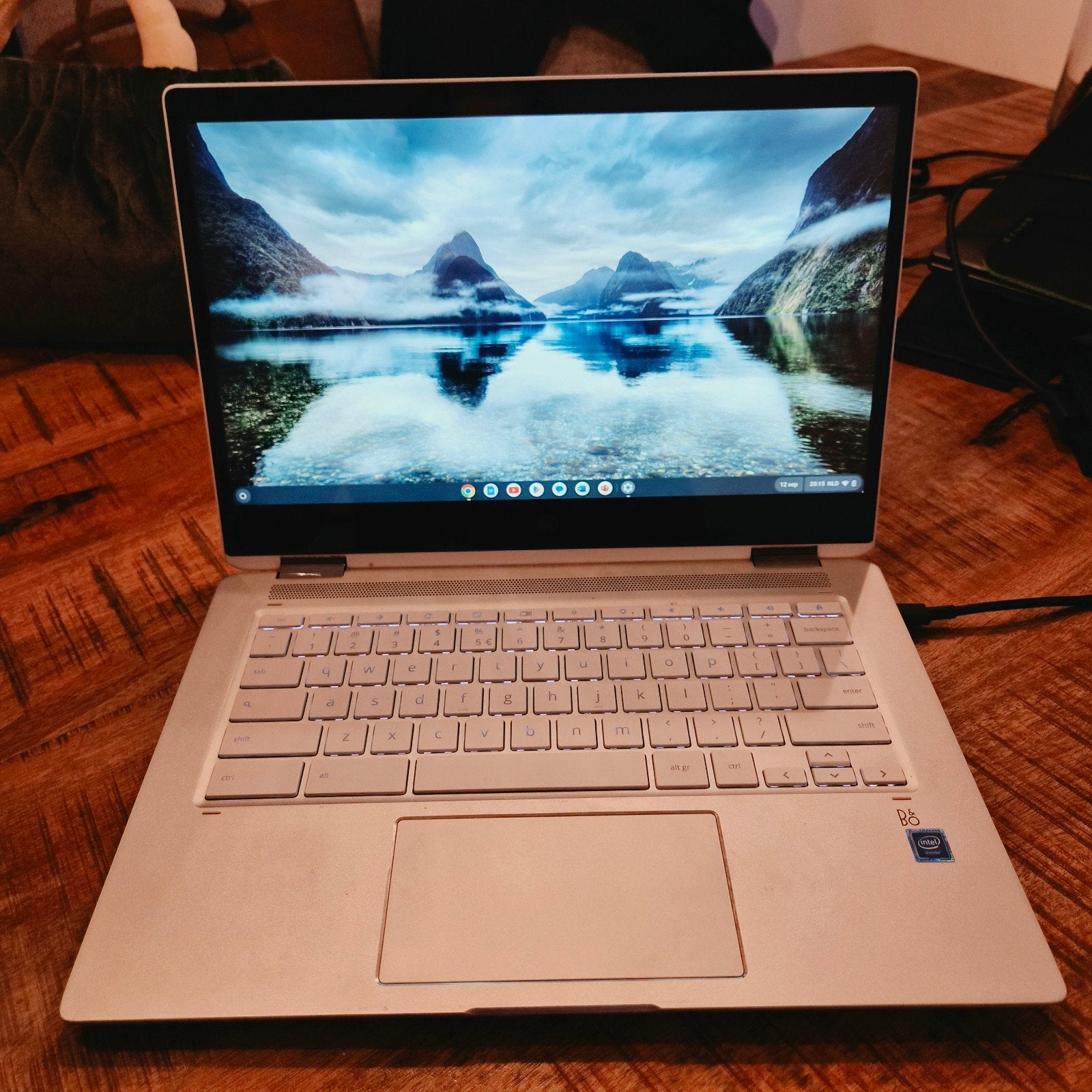 HP 360 Chromebook Wit, 14 inch, 4 GB of minder, 64 GB, Touchscreen
