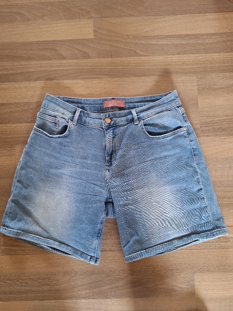 Gave korte broek van Parami maat 38 valt als 40, Para Mi, Blauw, Ophalen of Verzenden, Zo goed als nieuw