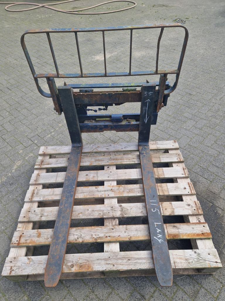 Te koop gebruikt lepelbord, 100 liter of meer, Ophalen of Verzenden, Transportkar