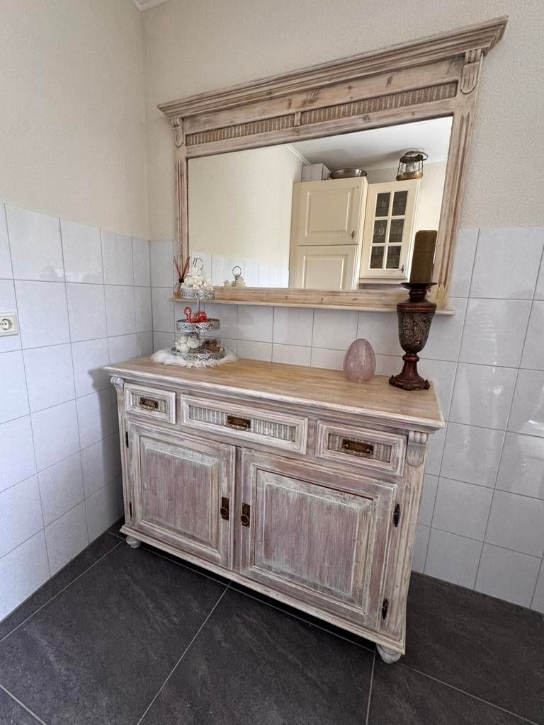 Grenen kast met spiegel - Whitewash afwerking, Huis en Inrichting, Kasten | Dressoirs, Ophalen, Gebruikt, 100 tot 150 cm, Met lade(s)