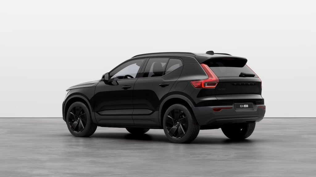 Volvo EX40 Twin Ultra Europa Black Ed 82kWh | TE BESTELLEN!, 0 cilinders, 2084 kg, Zwart, 420 min