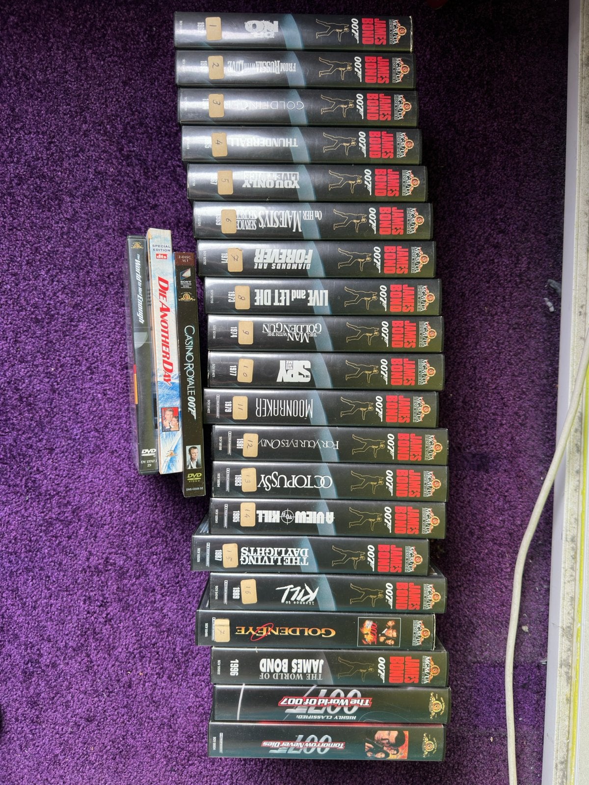 James Bond Collectie: Videobanden & DVD's, Cd's en Dvd's, Ophalen, Actiethriller, Vanaf 12 jaar, Inclusief doosje