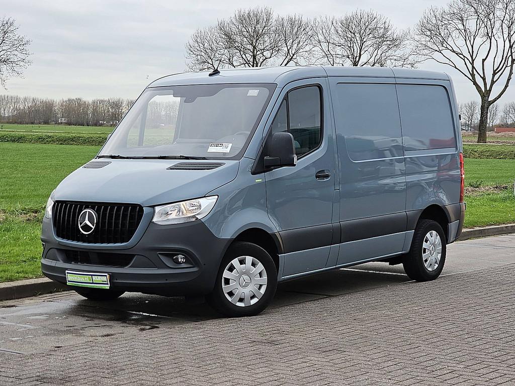MERCEDES-BENZ SPRINTER 211 automaat euro6, Auto's, Bestelauto's, Gebruikt, Euro 6, 4 cilinders, Bedrijf