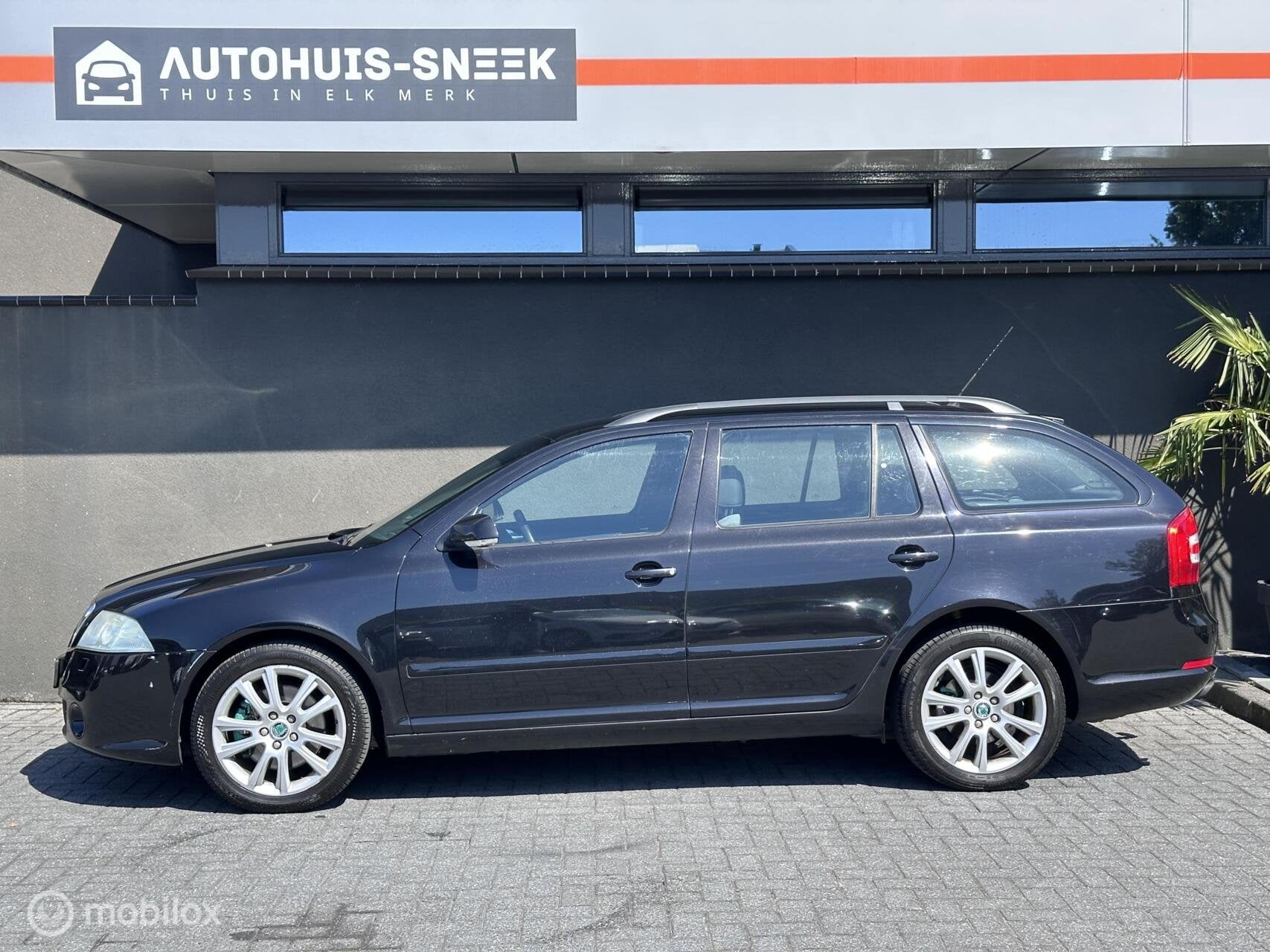 Skoda Octavia Combi RS|200PK | Xenon| Trekhaak |Sportstoelen, Auto's, Gebruikt, 4 cilinders, 1984 cc, Zwart