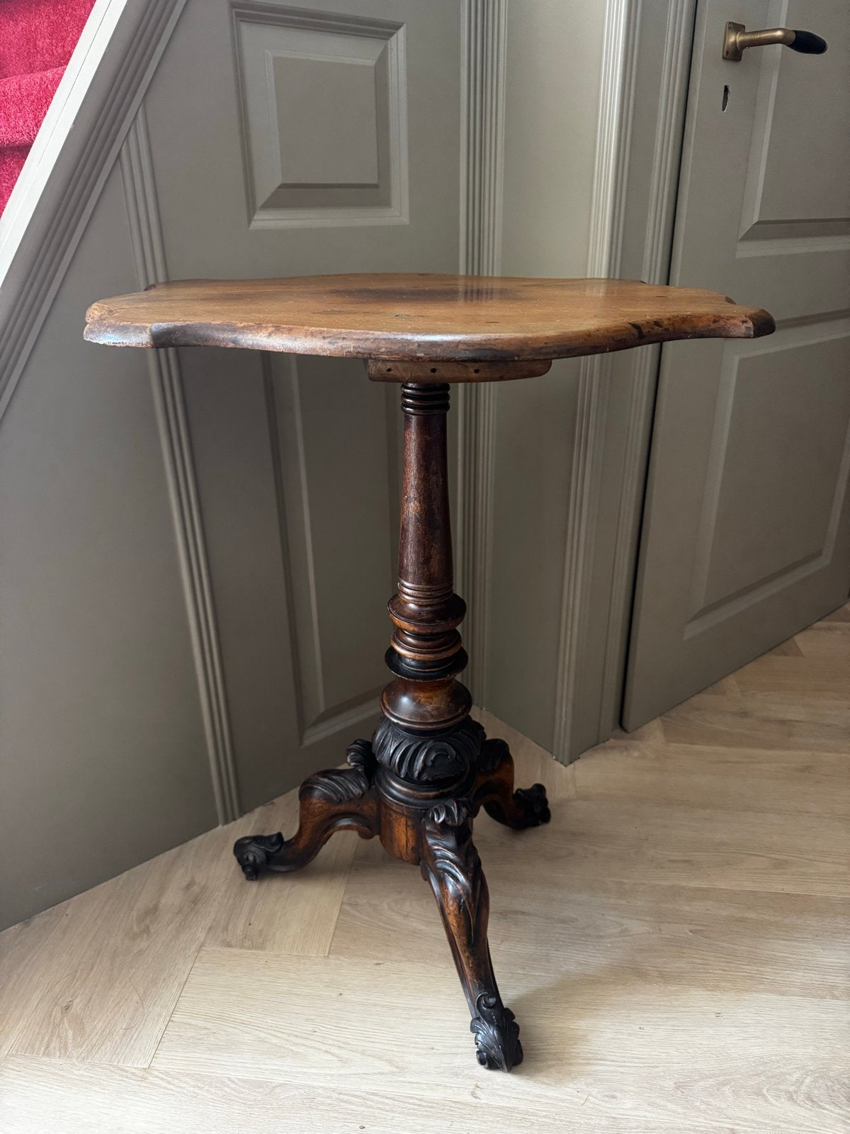 Vintage / Antiek houten bijzettafeltje / plantentafeltje, Ophalen