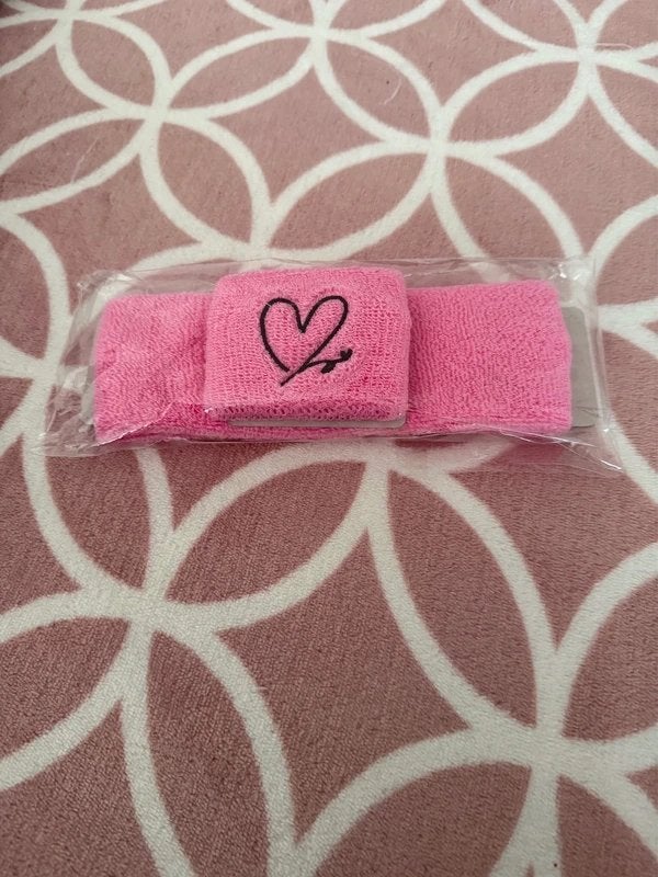 Stray Kids SKZOO Dwaekki Hair Band & Wrist Band set, Ophalen of Verzenden, Nieuw, Foto of Kaart