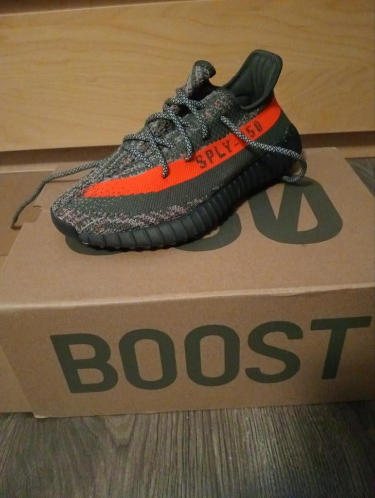 Yeezy 350 boost carbon, Kleding | Heren, Schoenen, Ophalen, Zwart, Nieuw, Adidas Yeezy
