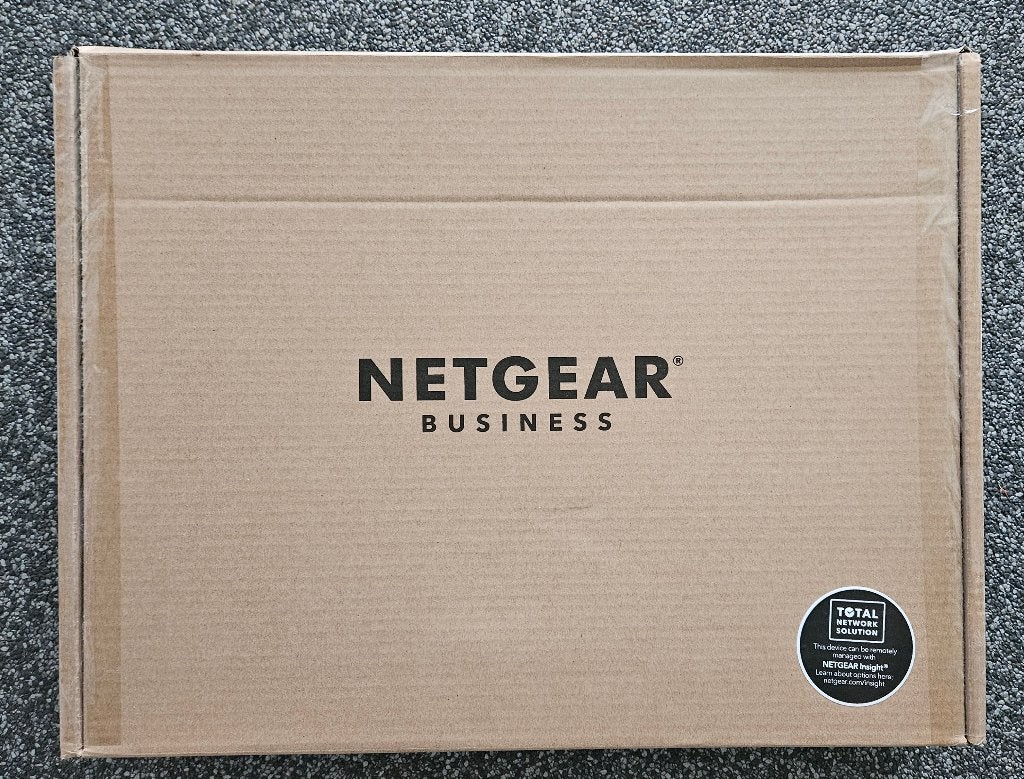 Netgear GS752TP-300EUS, Ophalen, Nieuw