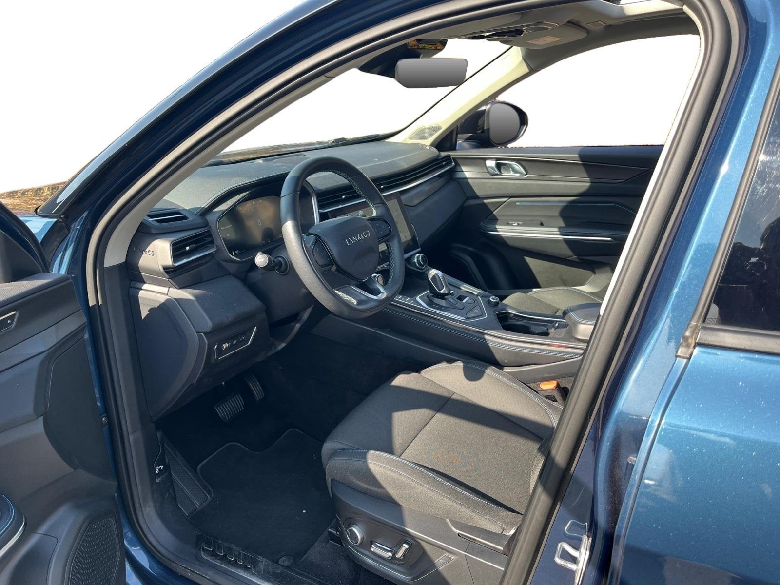 Lynk & Co 01 1.5 PHEV autom. 260pk Panodak | LED | 20" | Car, Auto's, 12 maanden, Stof, Blauw, Plug-in hybride