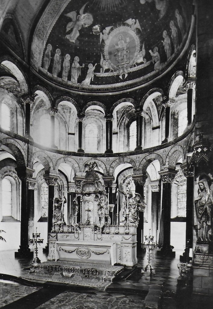 Pa639 ansichtkaart maastricht priesterkoor o l vrouwe kerk, Ophalen of Verzenden, 1960 tot 1980, Ongelopen, Limburg