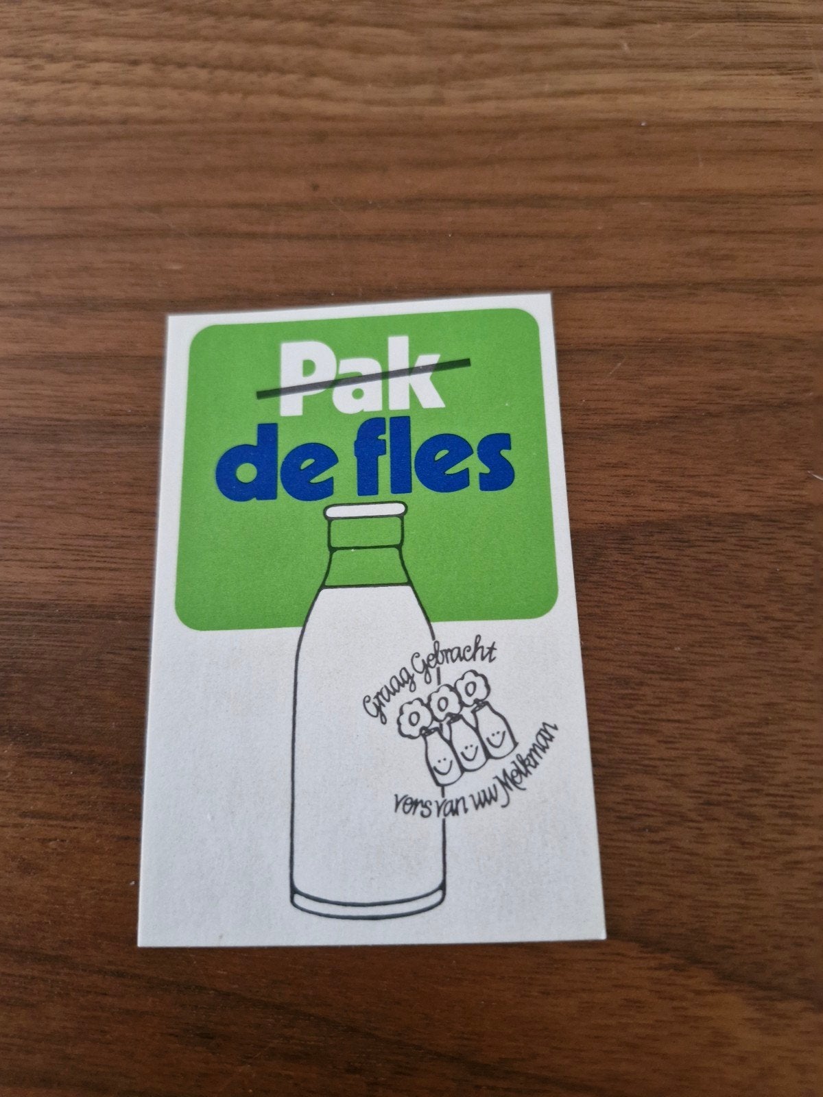 11931 Vintage 'Pak de fles' sticker - Melkman reclame, Ophalen of Verzenden, Zo goed als nieuw, Overige typen