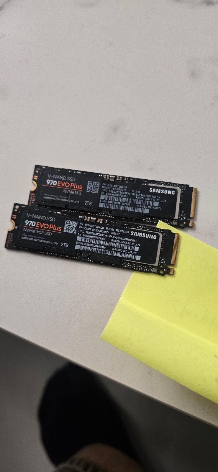 3x Samsung 970 EVO Plus 2TB (97+100+100% conditie), Intern, 2TB, Server, SSD